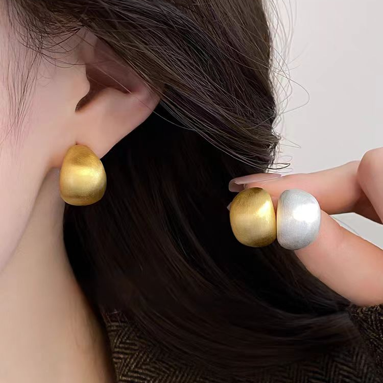 轻奢高级感拉丝金属半圆耳环女简约百搭独特耳钉网红气质秋冬耳饰