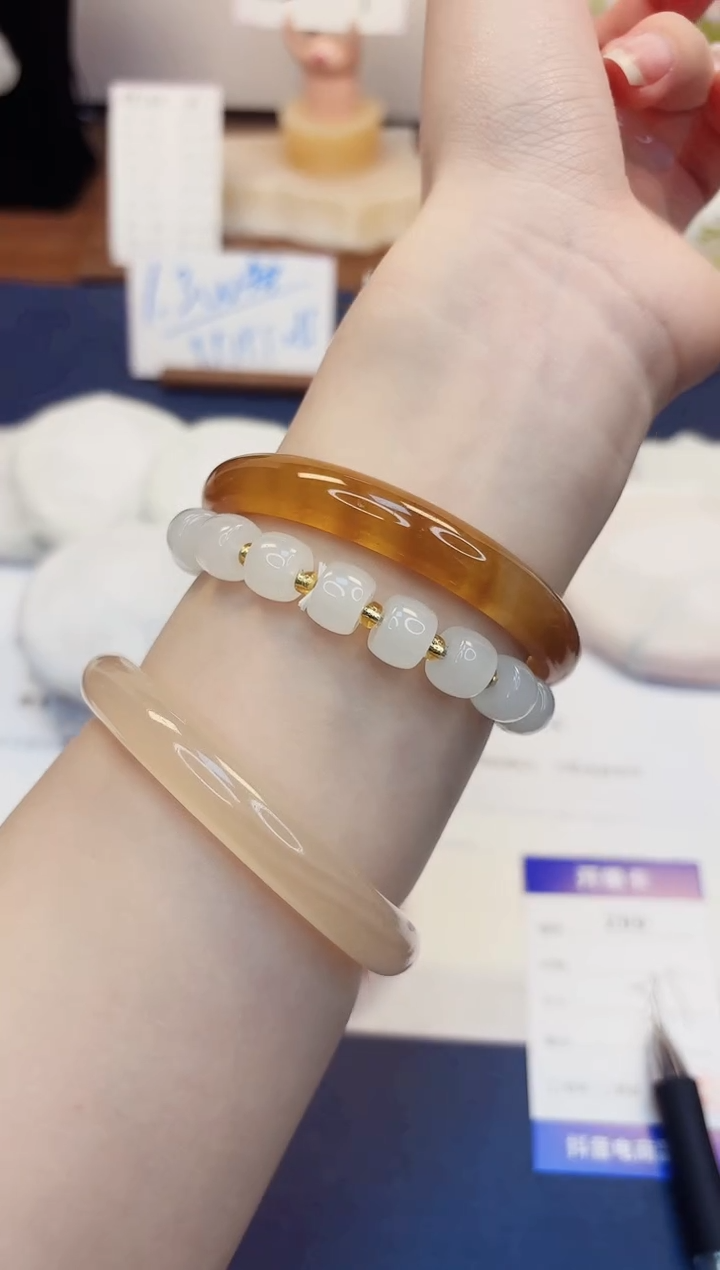 【闪购商品】石英质玉手镯未镶嵌299-财气镯-圈口59