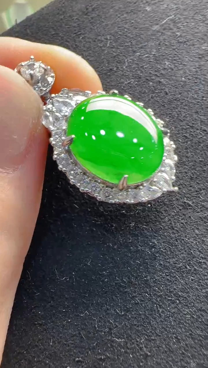 【闪购商品】翡翠吊坠(不含链)银S925镶嵌多样性发货拍一发一