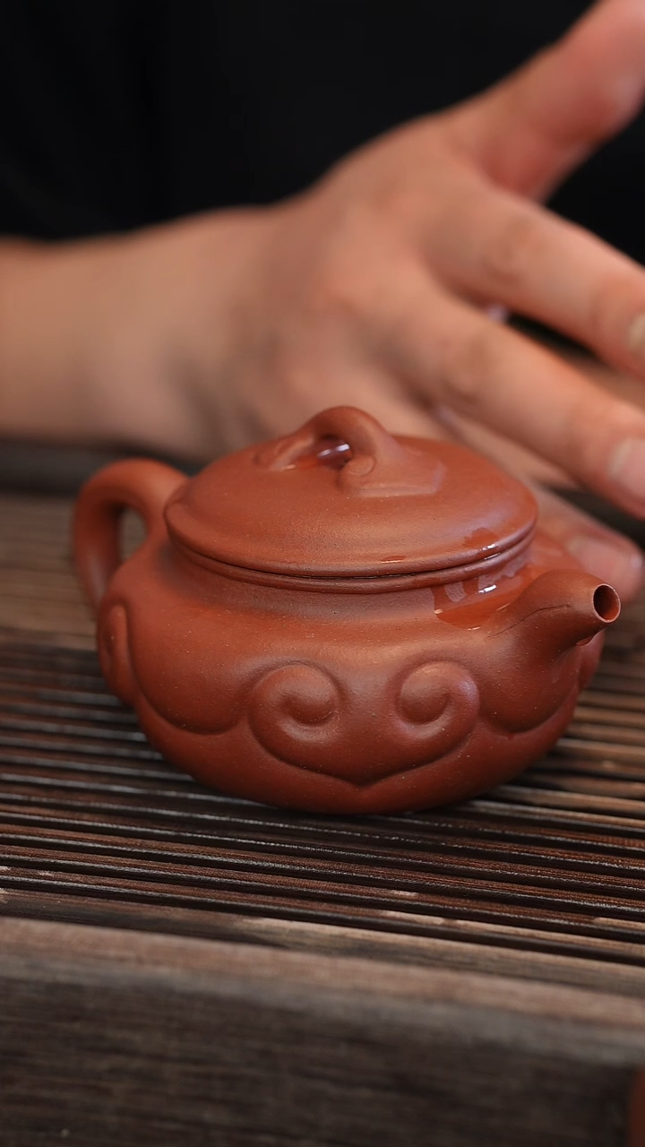 茶壶紫砂如意仿古 北红赤铁 半手工 260cc