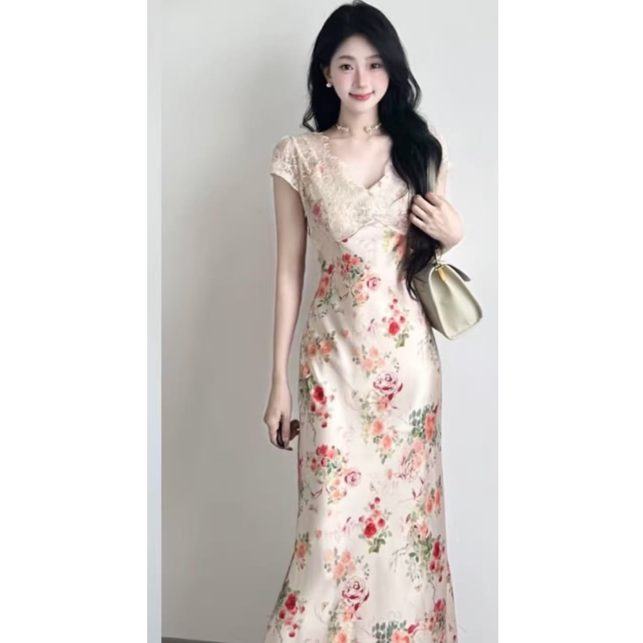 孤品服饰连衣裙时尚喊号去拍【偏远地区价格已调控】