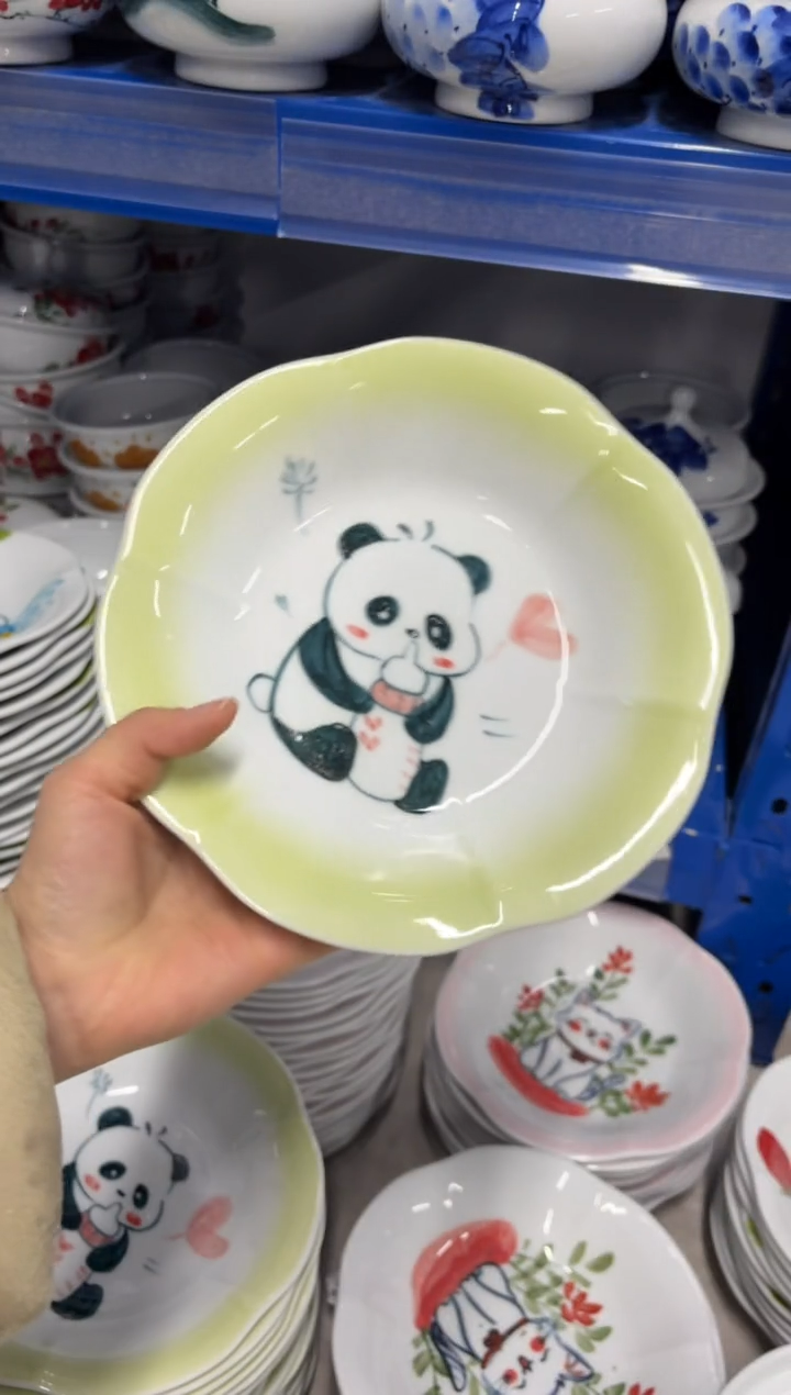 景德镇手绘釉中彩（食品级）花瓣盘