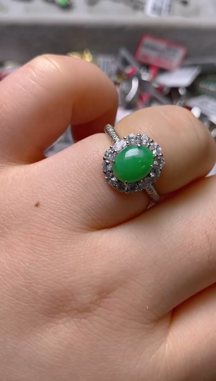 银S925镶嵌戒指翡翠百内无证书