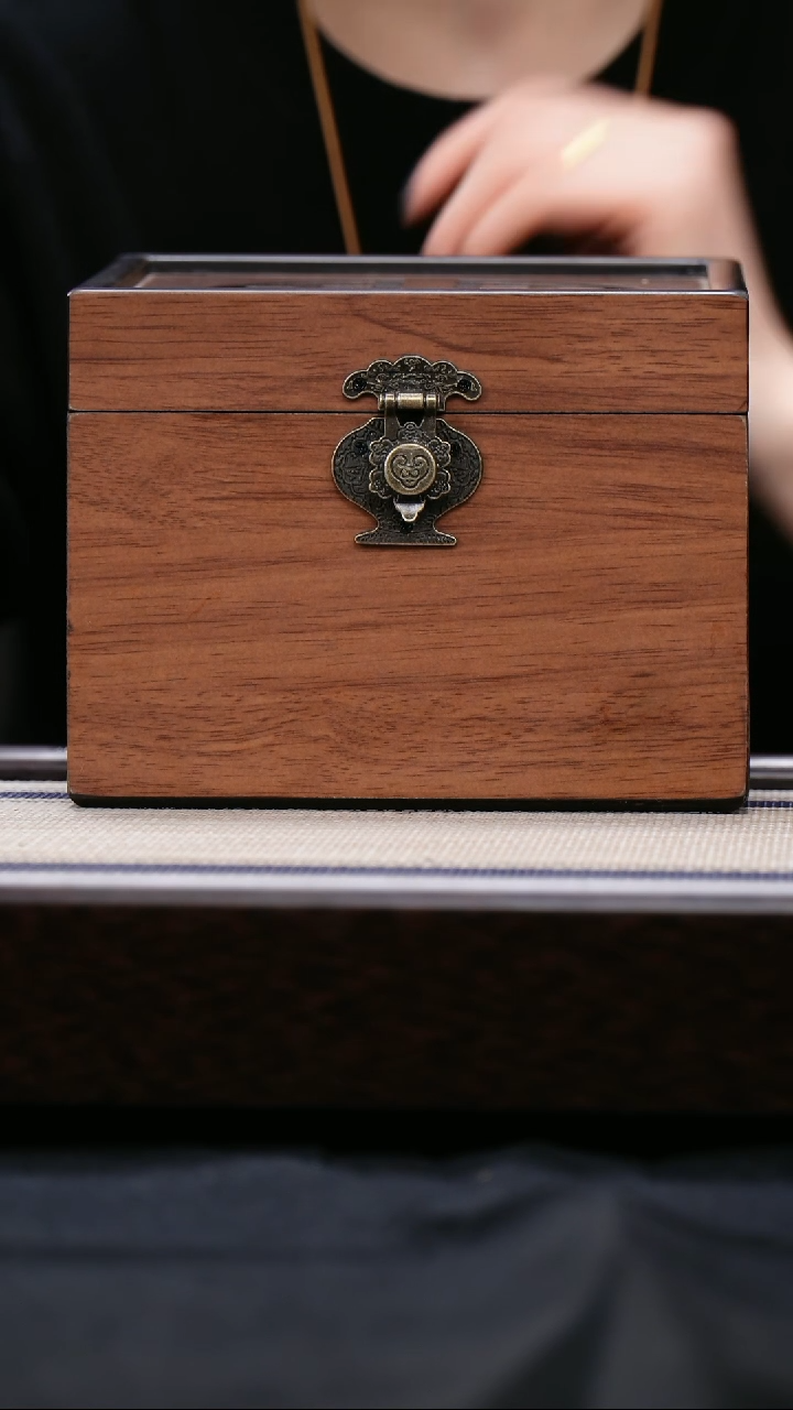 【闪购商品】紫砂茶壶1号 新年破价盒子 