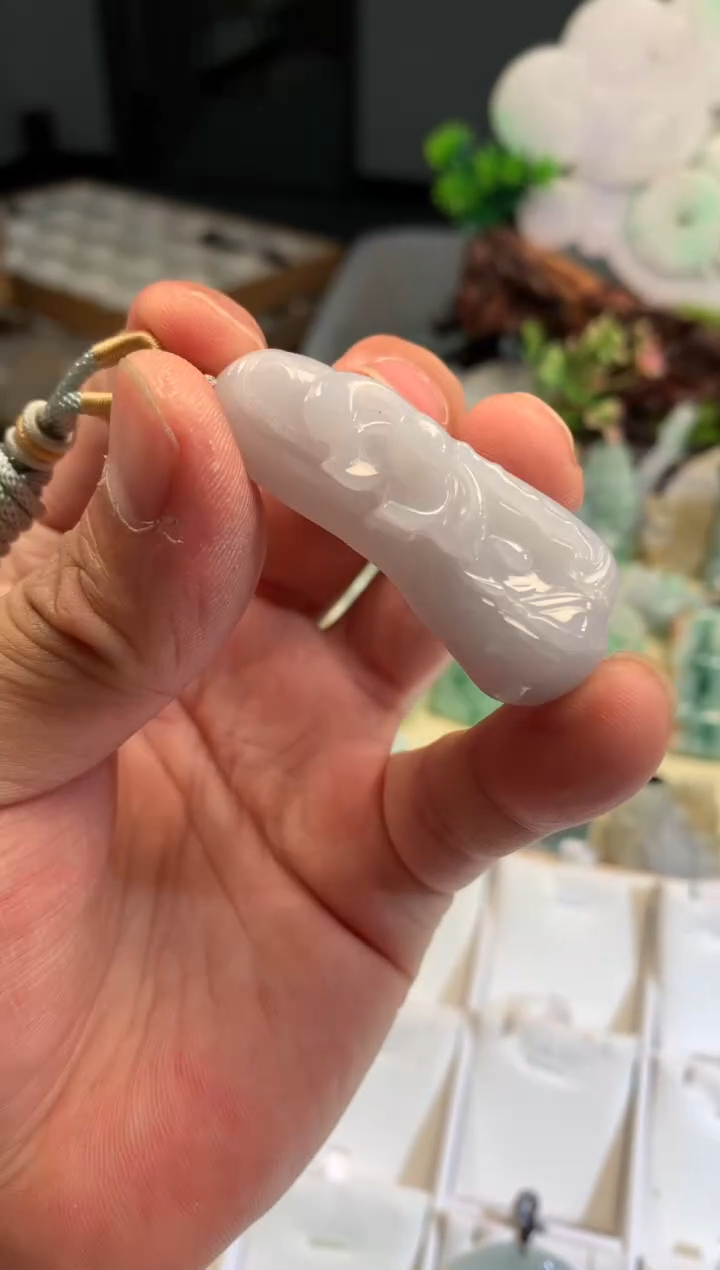 【闪购商品】翡翠颈饰未镶嵌03/06/152