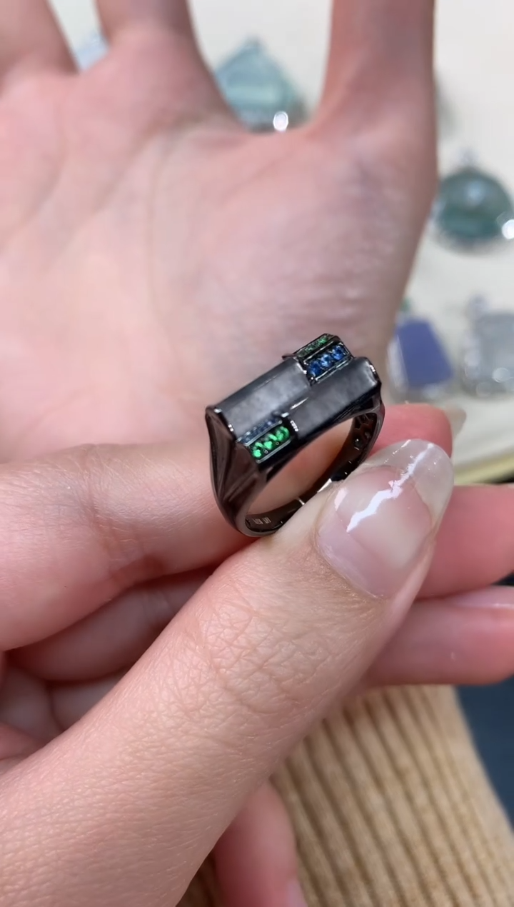 【闪购商品】翡翠戒指18K金镶嵌A44|6999