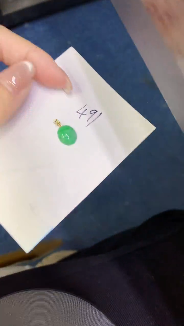 【闪购商品】翡翠颈饰18K金镶嵌00000000000