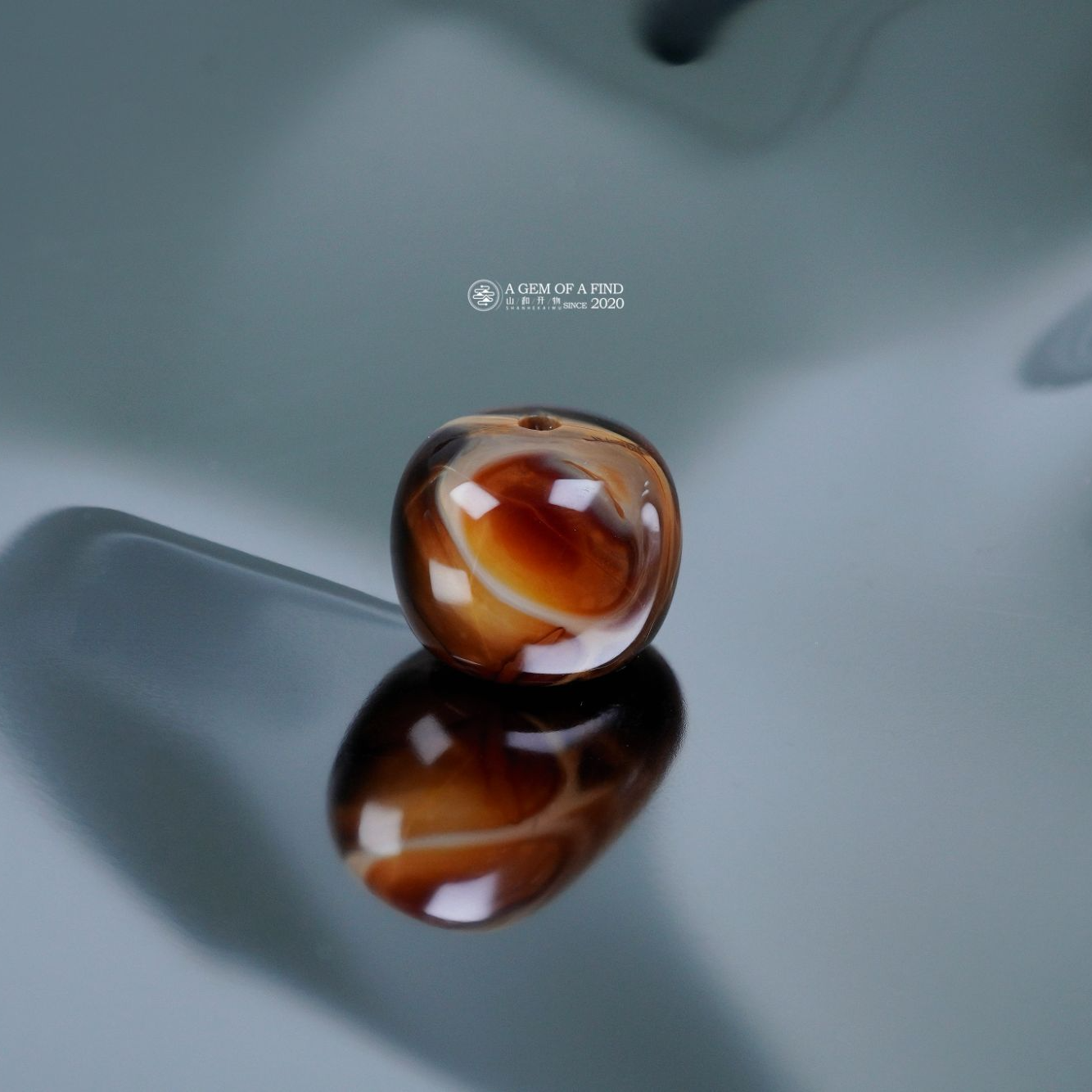 山和开物｜9.8mm「赤瞳」红沁彩妖拉丝老型文玩配饰 天然琥珀蜜蜡