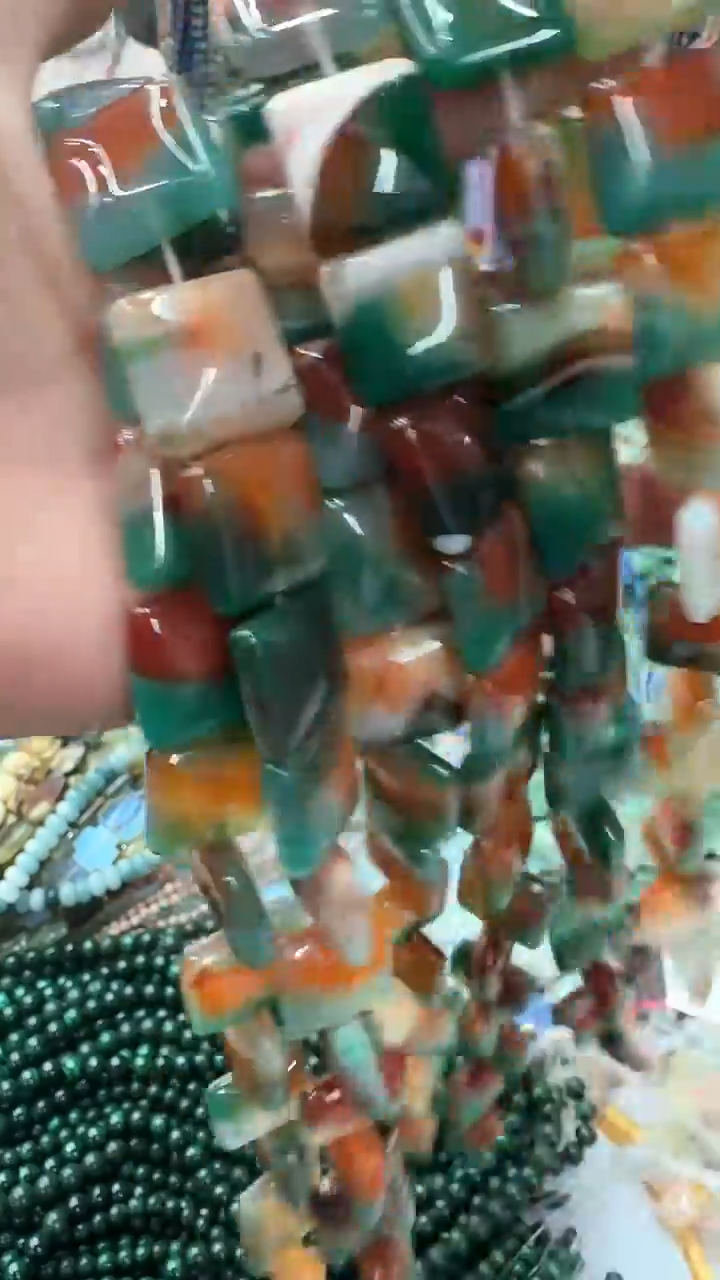 【闪购商品】查罗石珠宝半成品未镶嵌一条