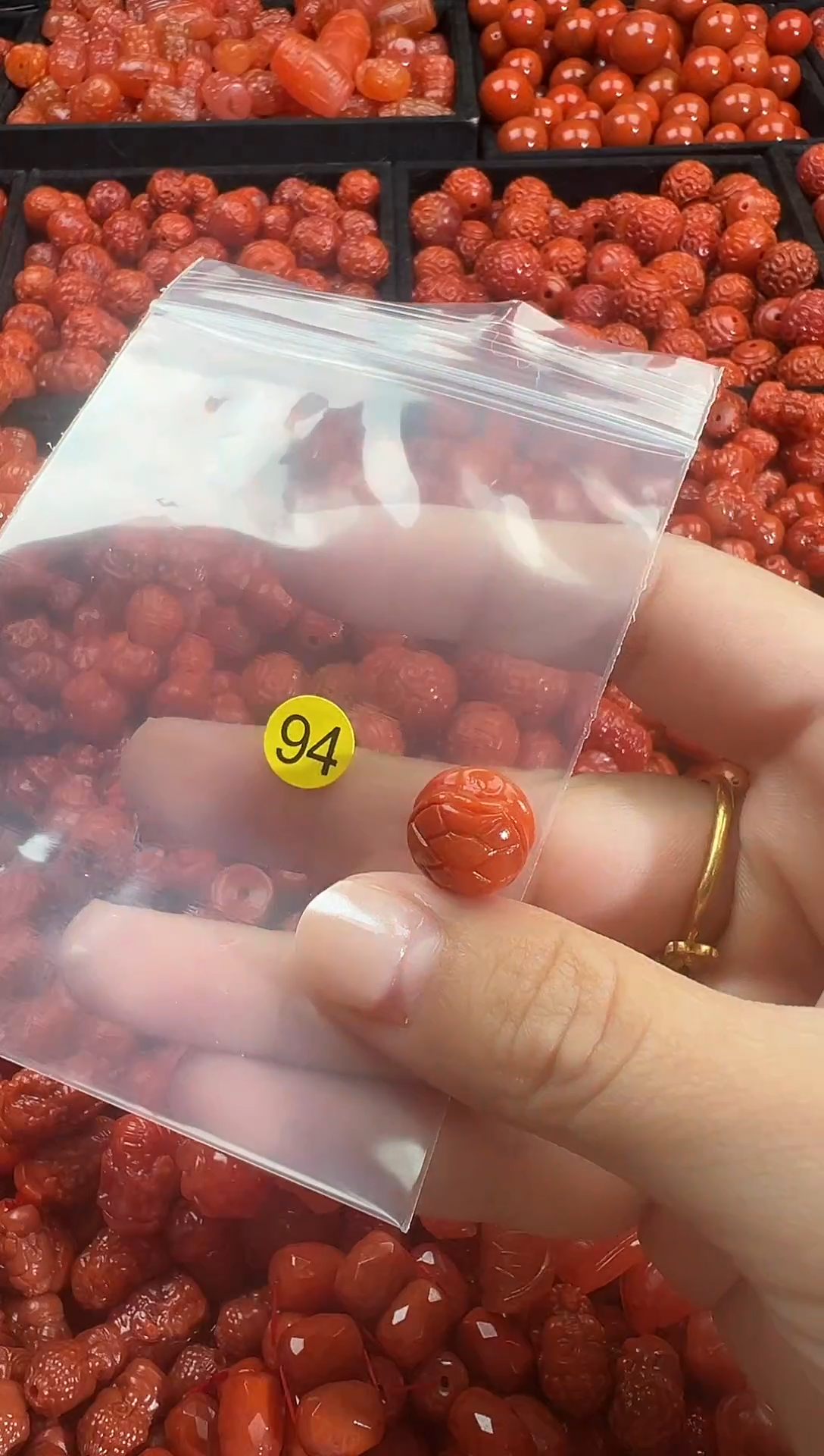 颈饰未镶嵌南红玛瑙1