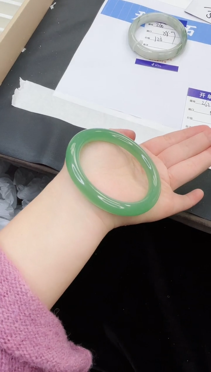 【闪购商品】石英质玉手镯未镶嵌DY262-59+