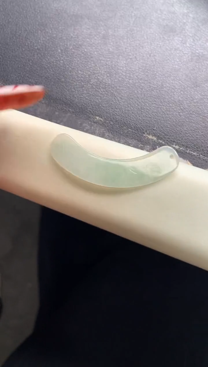 【闪购商品】翡翠颈饰未镶嵌玉璜-编绳