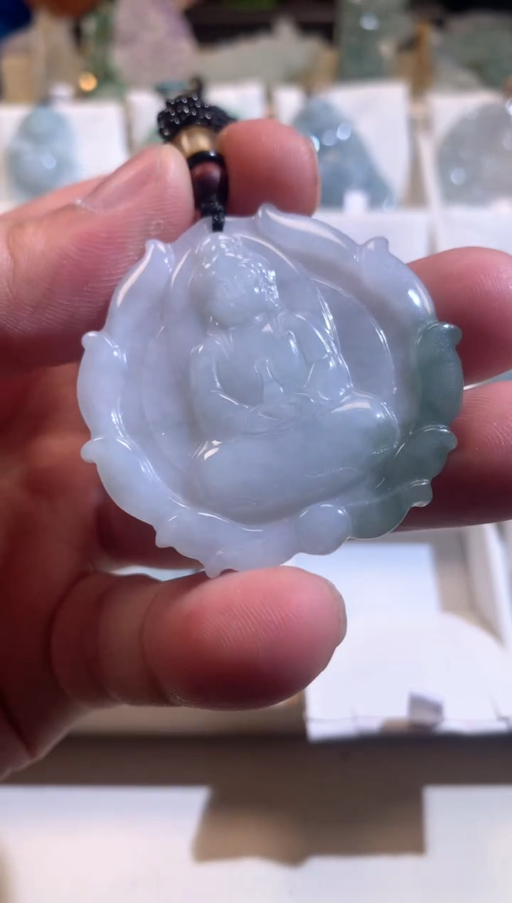 【闪购商品】翡翠颈饰未镶嵌01/25/41