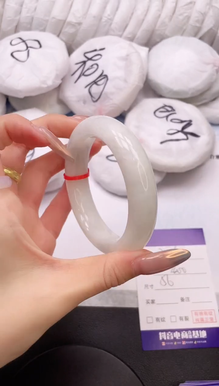 【闪购商品】和田玉手镯未镶嵌14K327-56