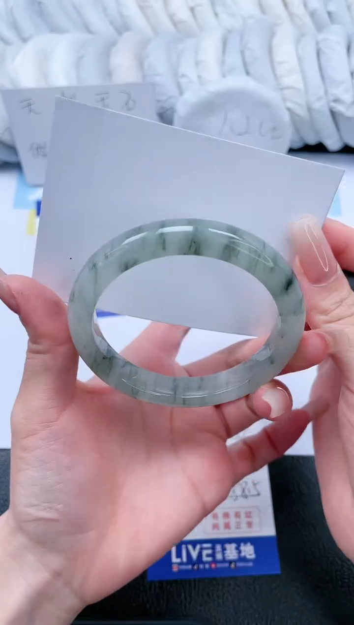 【闪购商品】石英质玉手镯未镶嵌T37-58.5