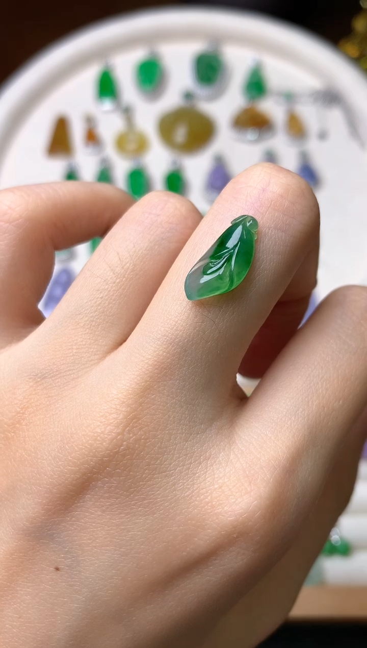 【闪购商品】定制翡翠未镶嵌裸石（镶嵌定制）