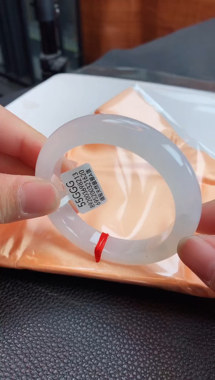 【闪购商品】翡翠手镯未镶嵌缅甸天然翡翠A货手镯