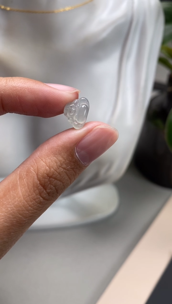 【闪购商品】翡翠颈饰未镶嵌翡翠冰晴佛公