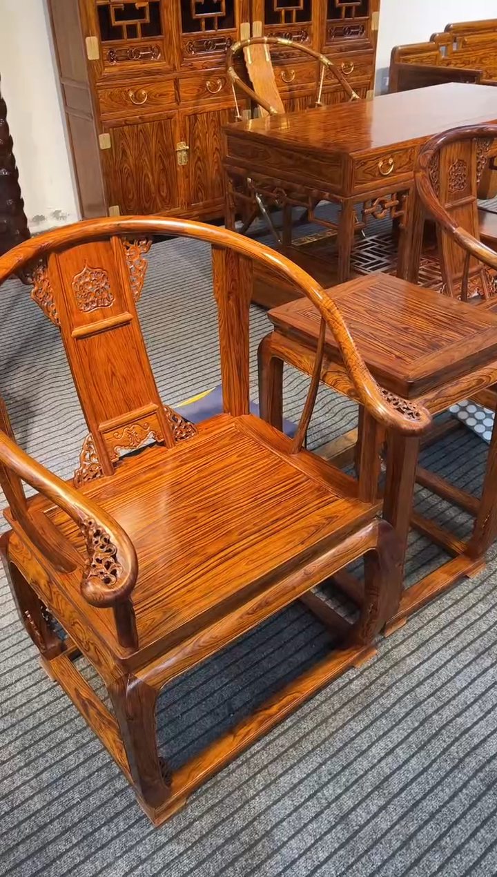 花梨木类木雕款椅子一对