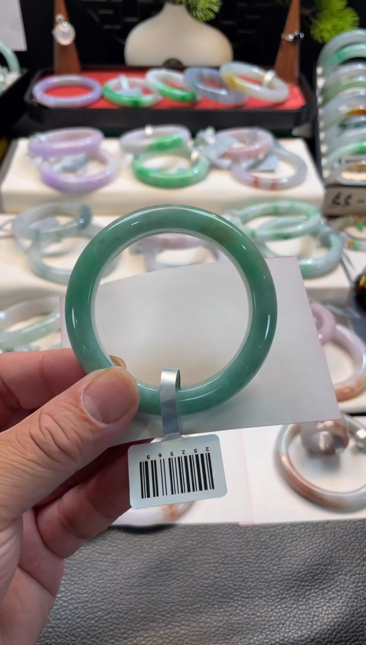 未镶嵌手镯翡翠108号 53正圈 有纹