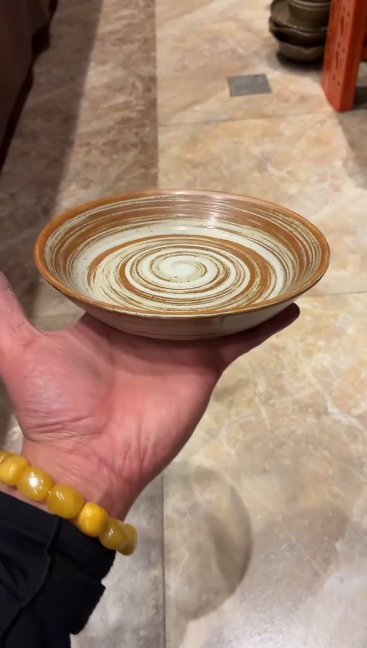 瓷片7寸手刷复古棕炒菜盘（福利款）