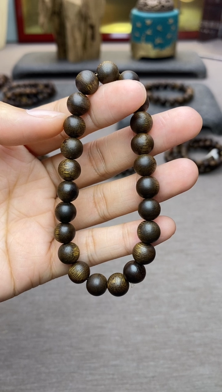 【闪购商品】沉香手串富森红土0.8沉水素圈