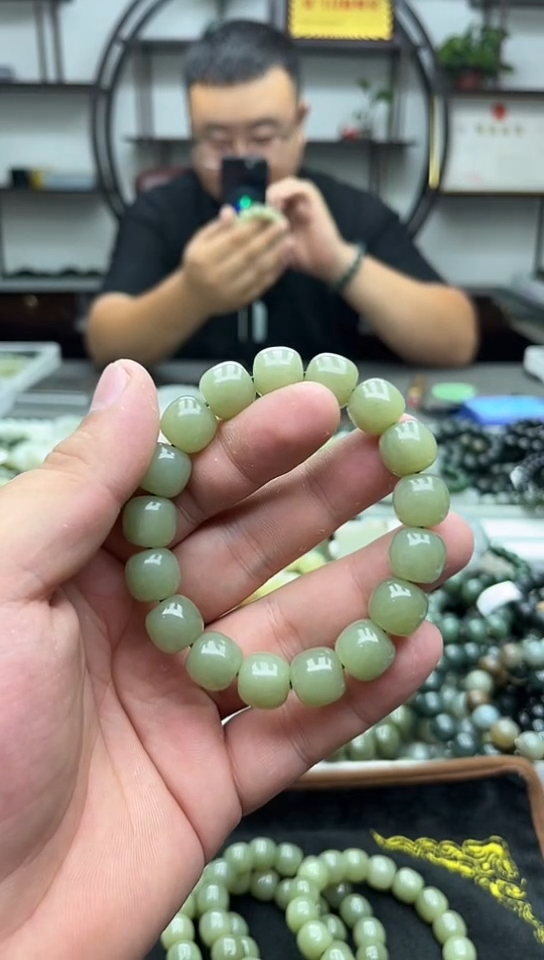 手串未镶嵌和田玉纯天然新疆若羌青黄13货头