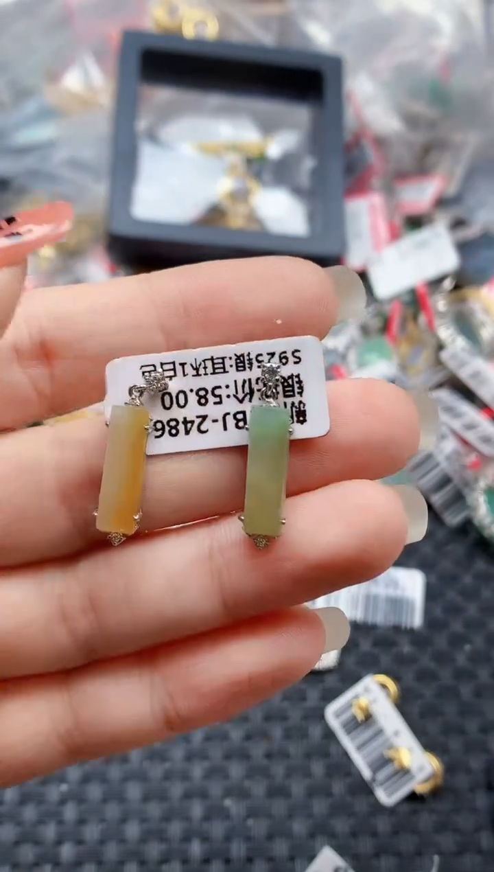 银S925镶嵌戒指翡翠天然A货缅甸翡翠