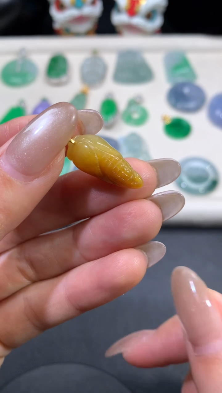 吊坠(不含链)18K金镶嵌翡翠翡翠