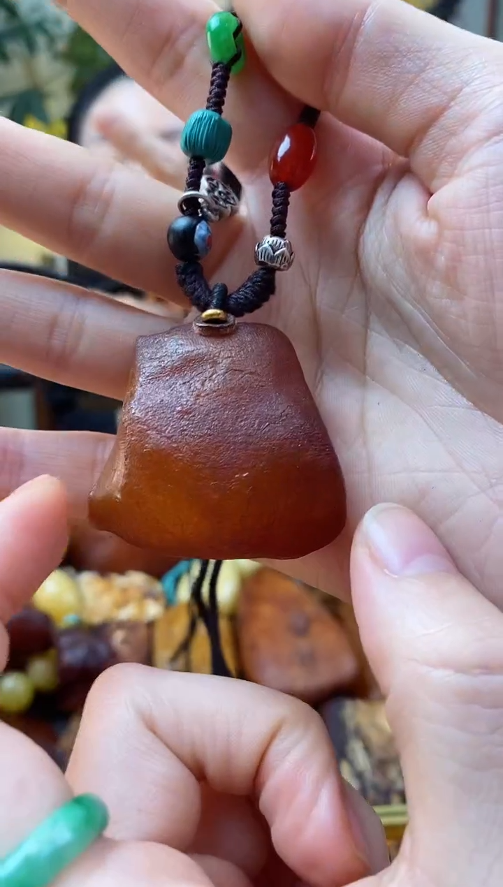 【闪购商品】琥珀颈饰未镶嵌吊坠