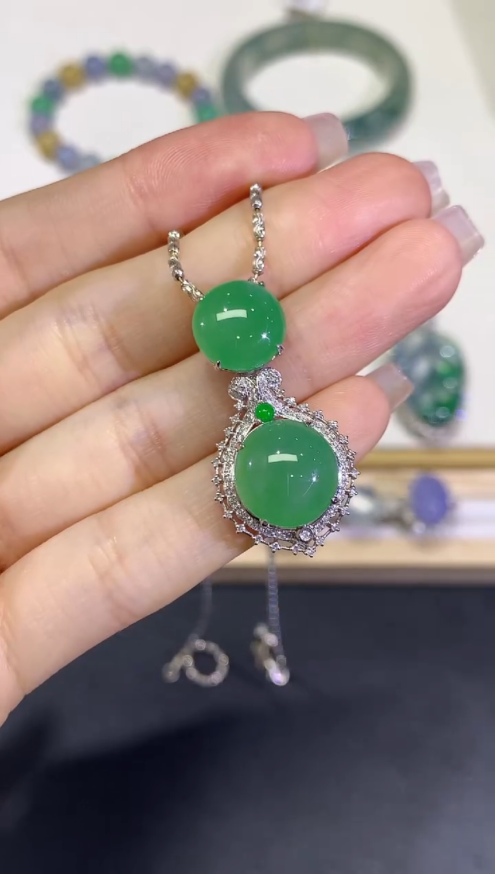 【闪购商品】翡翠颈饰18K金镶嵌团购28