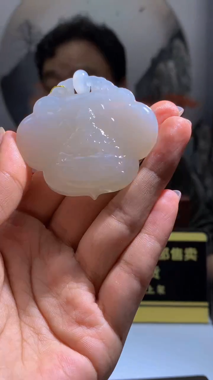 定制和田玉闪购毛货链接YRX0