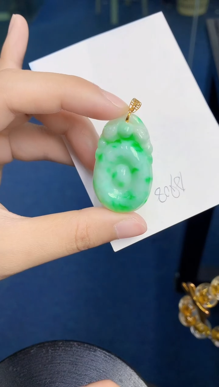 【闪购商品】翡翠颈饰18K金镶嵌000000000