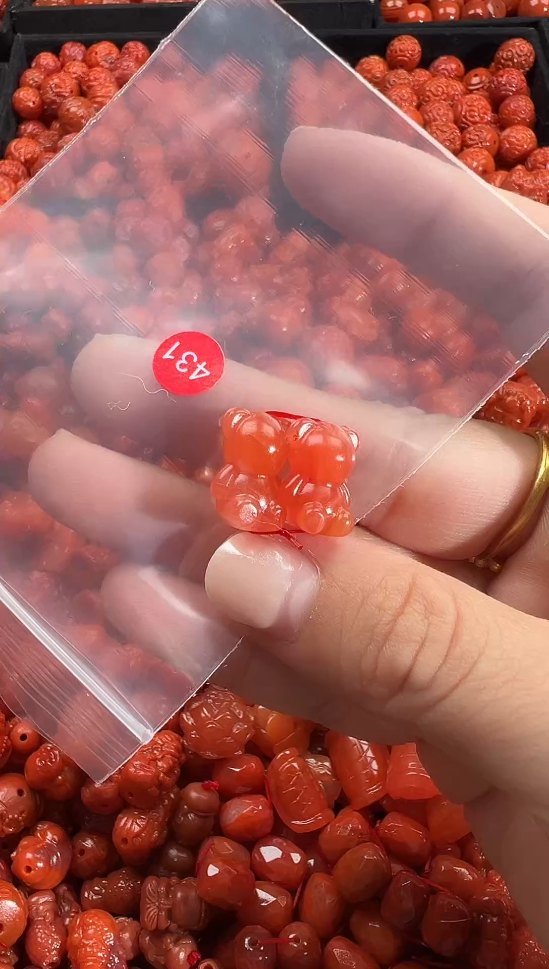 颈饰未镶嵌南红玛瑙1