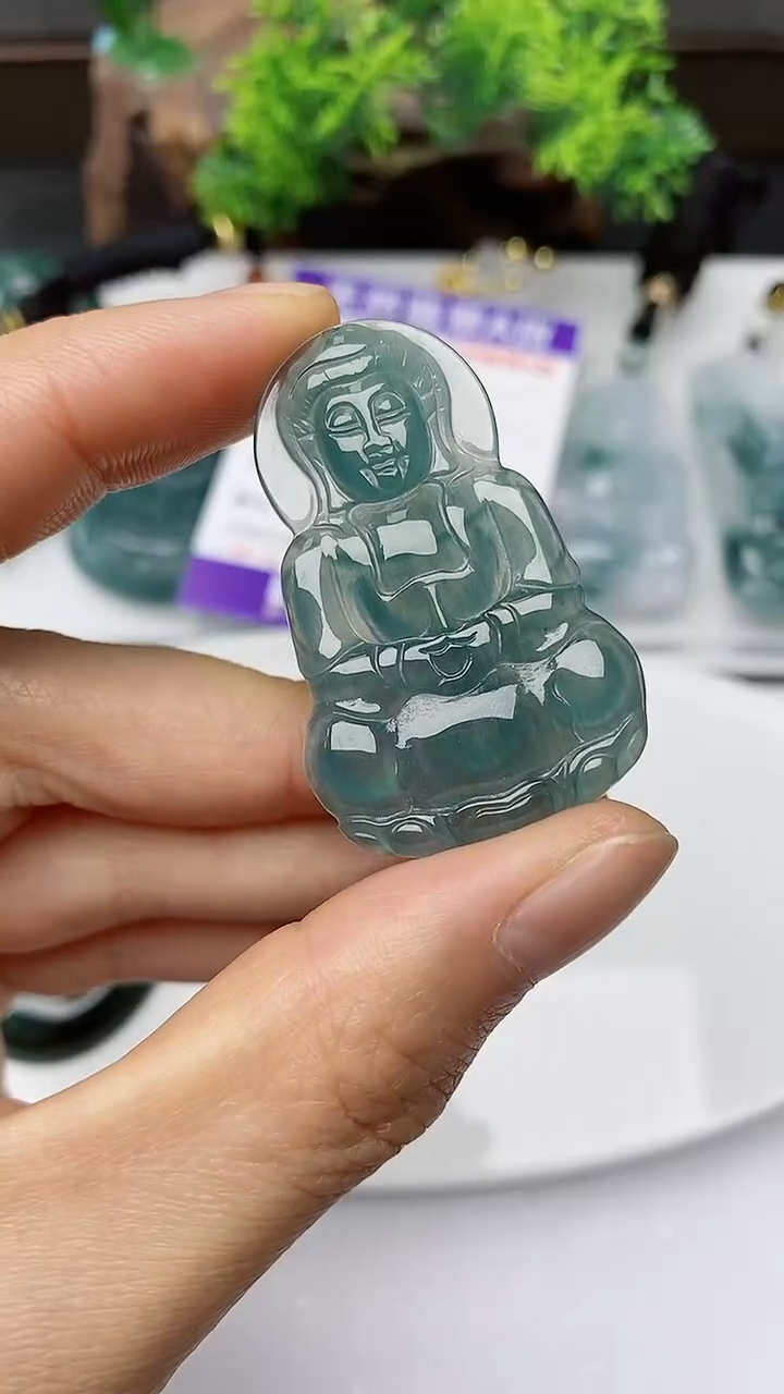 【闪购商品】翡翠颈饰未镶嵌多样性发其一