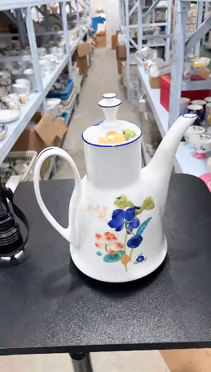 杯子陶（简装）壶一个