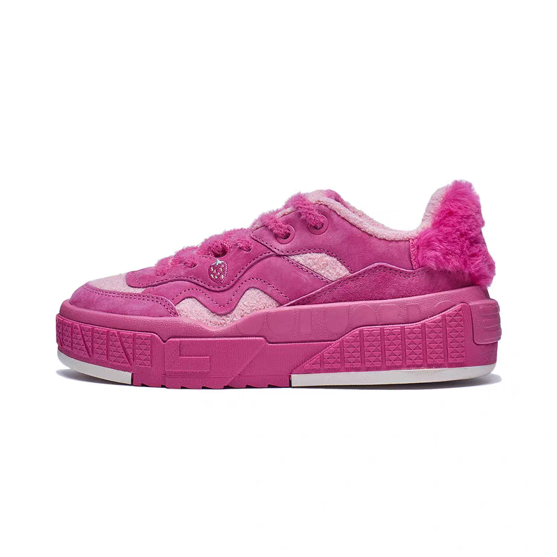 LI-NING/李宁女子草莓熊系列时尚潮流户外百搭经典休闲鞋AGCT218