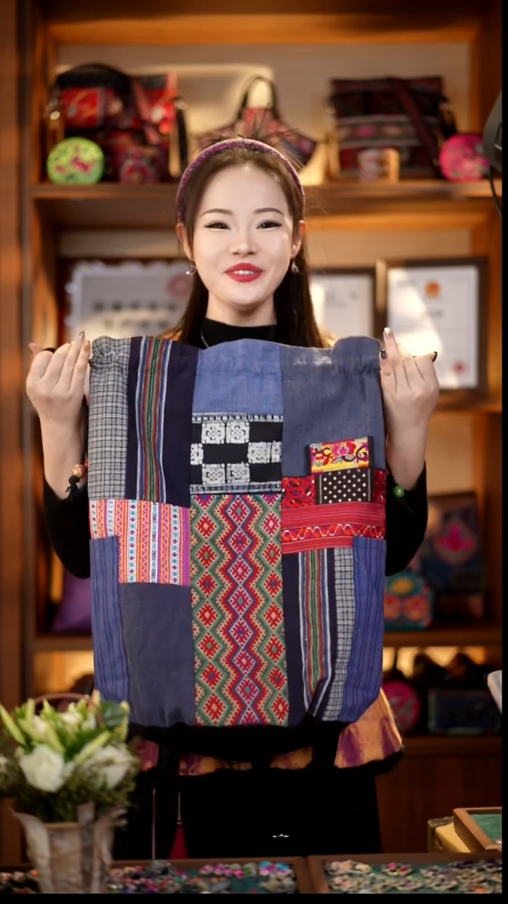 织绣私人定制苗族手工Z9302