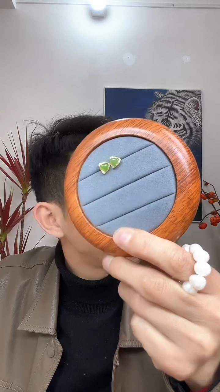 【闪购商品】和田玉耳钉未镶嵌耳钉