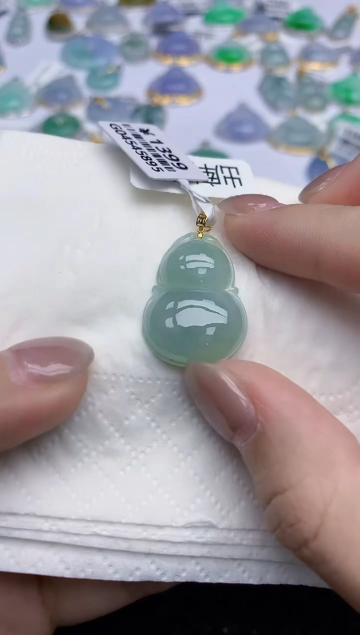 【闪购商品】翡翠颈饰18K金镶嵌天然翡翠A货
