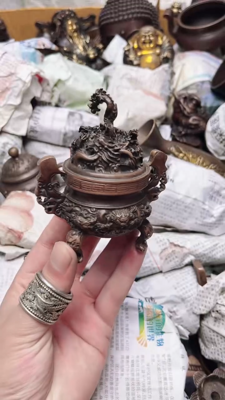 精美铜器，点击下单