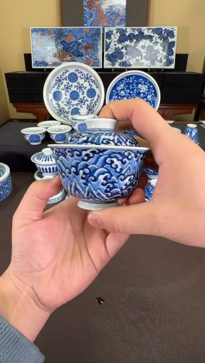 【闪购商品】瓷片羿器窑纯海水江涯纹盖碗