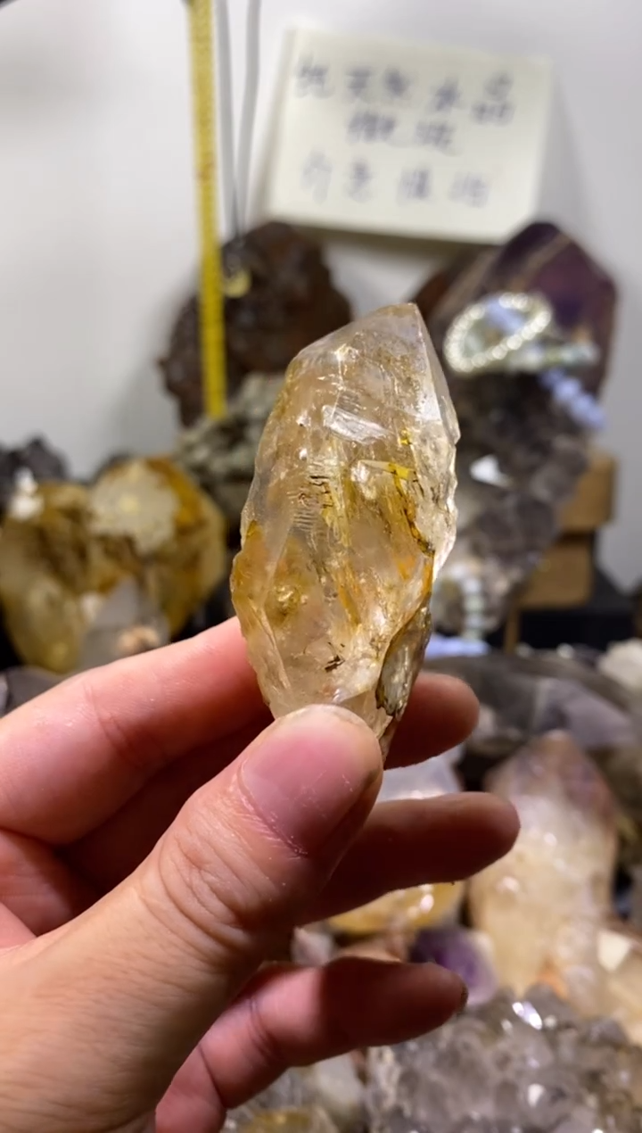 未镶嵌珠宝半成品水晶15号千层高透黄泥骸骨手把件