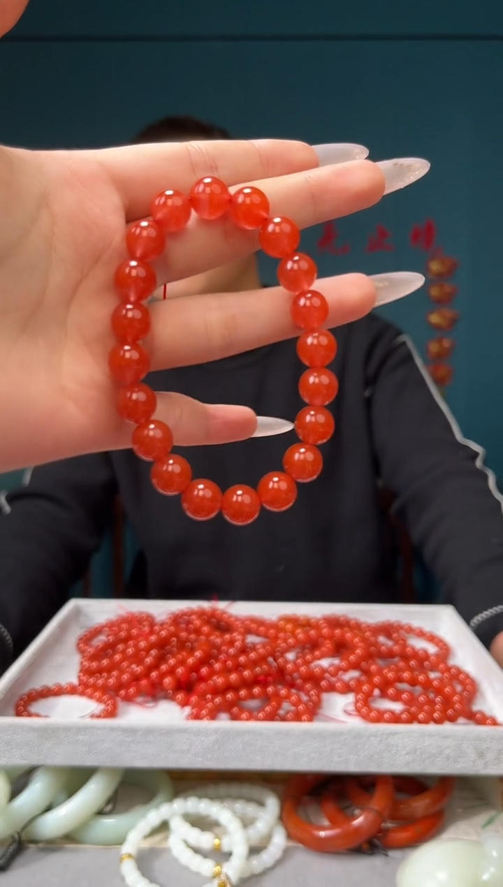 【闪购商品】南红玛瑙颈饰未镶嵌手串/9+