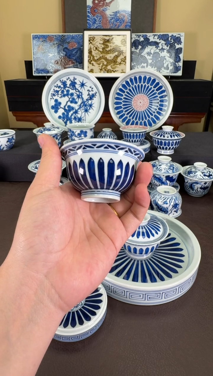 【闪购商品】瓷片羿器窑单菊瓣小压手杯