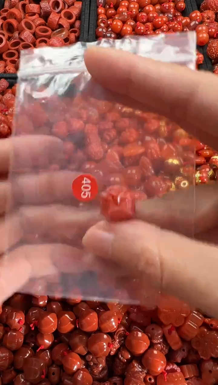 【闪购商品】南红玛瑙颈饰未镶嵌2