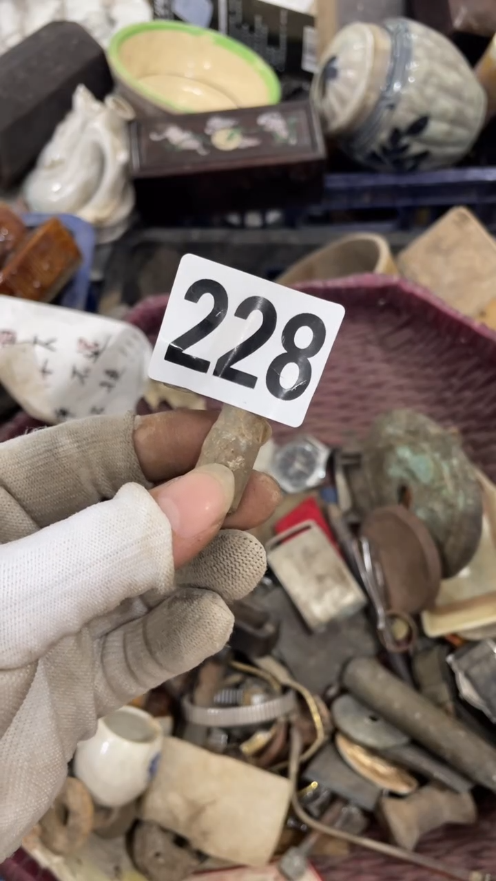 友**月亿丰轩工艺品店228