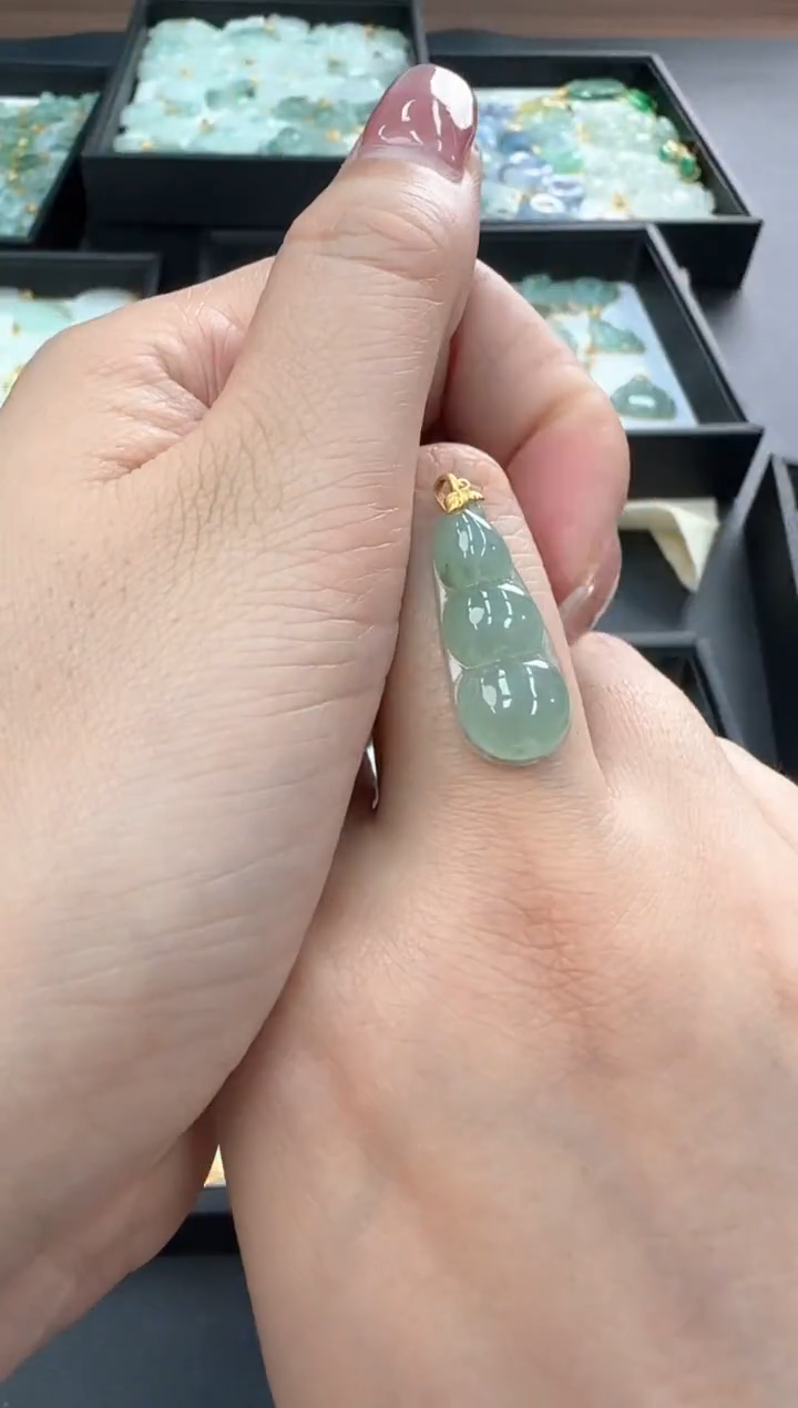 【闪购商品】翡翠颈饰18K金镶嵌25021288