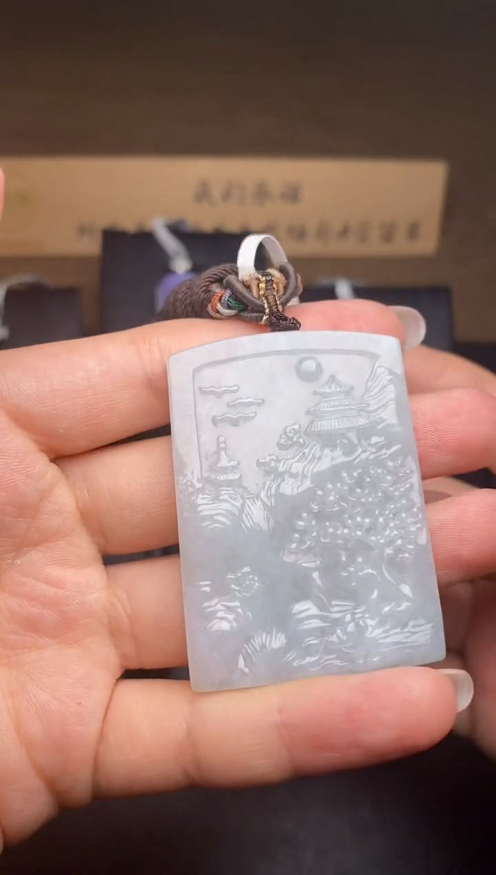 【闪购商品】翡翠颈饰未镶嵌翡翠