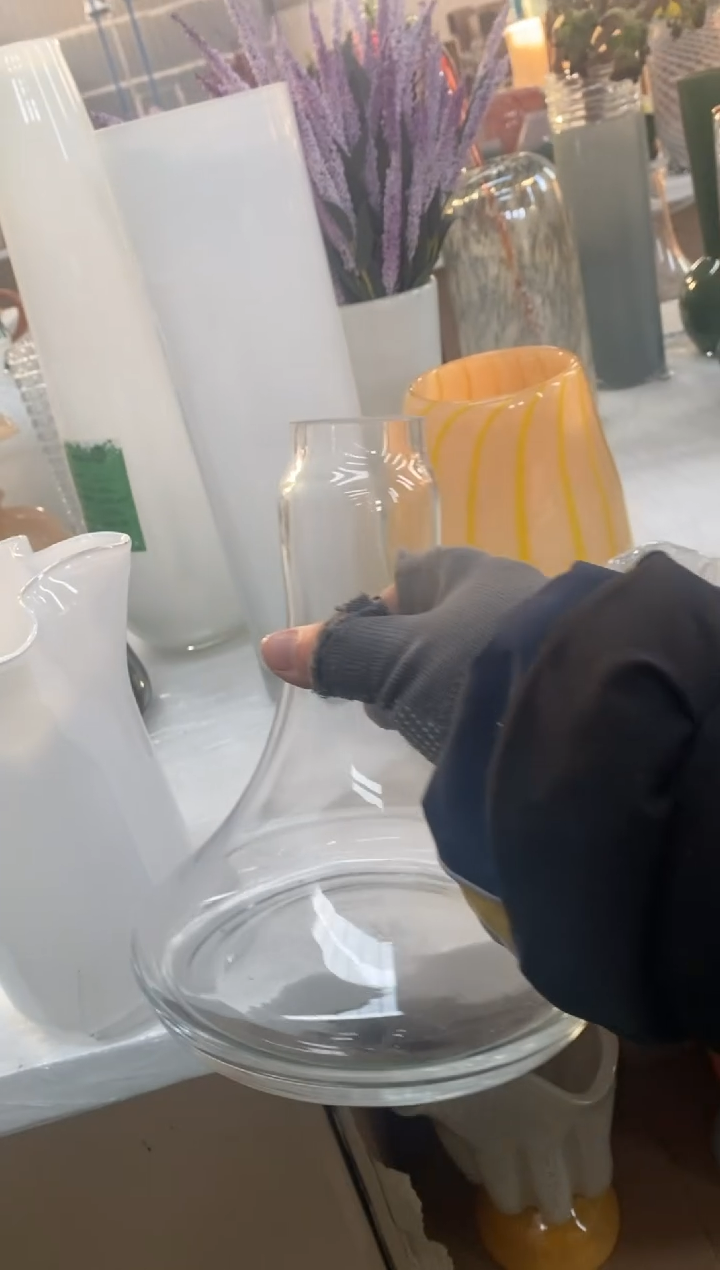 【闪购商品】玻璃131